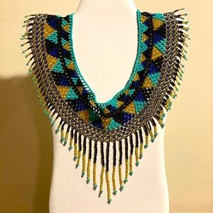 Huichol necklace 💙🖤